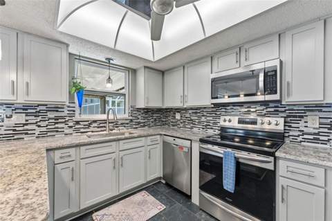 6355 Sebring Street, Weeki Wachee FL - photo 17 of 65