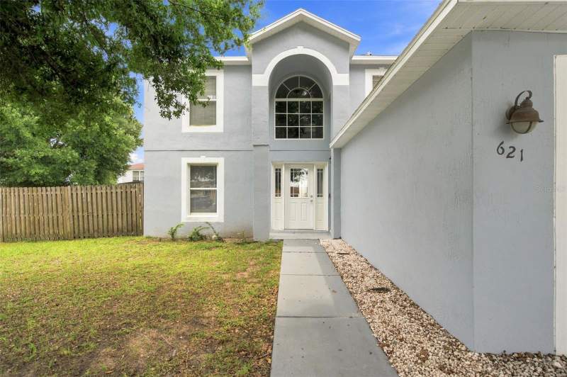 3 bedroom Single Family Residence at 621 Juillac Way, Poinciana Village 5 Nbhd 1, Kissimmee — photo 2