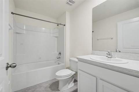 5038 Cadiz Court, Brooksville FL - photo 18 of 63