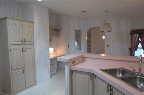 36603 Jodi Avenue, Zephyrhills FL - photo 8 of 58