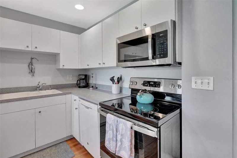 2 bedroom Condominium at 2090 Matecumbe Key Road #1207, Harbor Towers At Burnt Store, Punta Gorda — photo 5