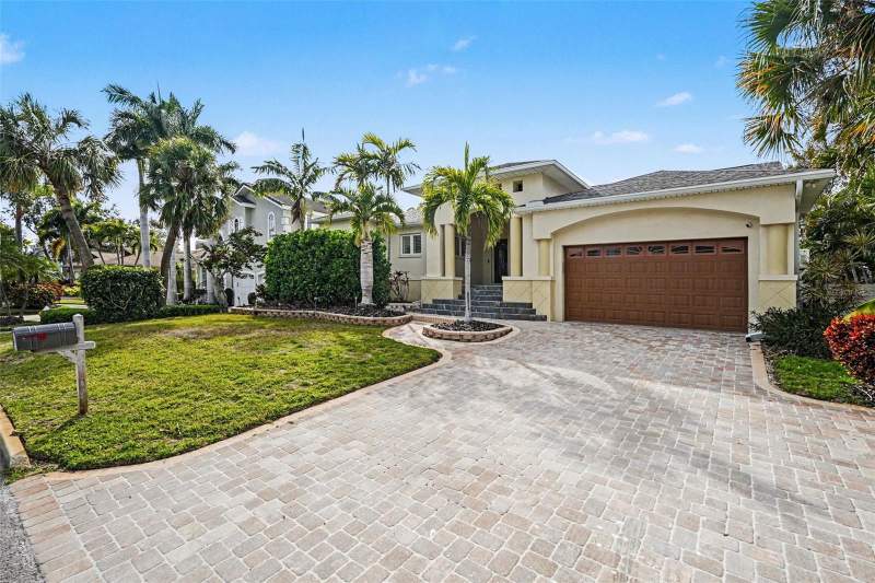 3 bedroom Single Family Residence at 840 3rd Avenue, Sands Point, Tierra Verde — photo 3