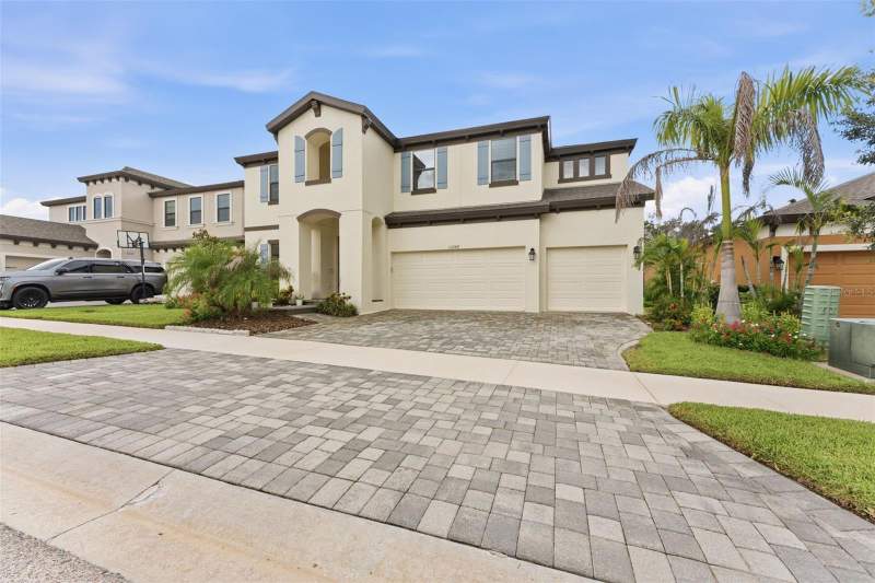 6 bedroom Single Family Residence at 13249 Wildflower Meadow Drive, Triple Crk Ph 4 Village G2, Riverview — photo 3
