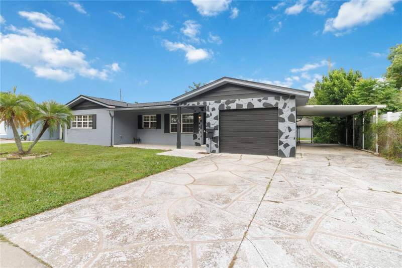 4 bedroom Single Family Residence at 1115 S ALDER AVENUE, ENGELWOOD PARK, ORLANDO — photo 2