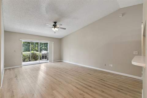 1052 Brielle Avenue, Oviedo FL - photo 7 of 44