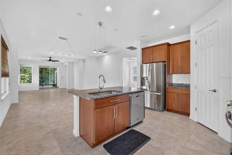 1090 Harbor Ridge Drive, Poinciana FL - photo 6 of 6
