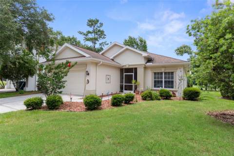 5248 Esplande Court, Brooksville FL - photo 7 of 58
