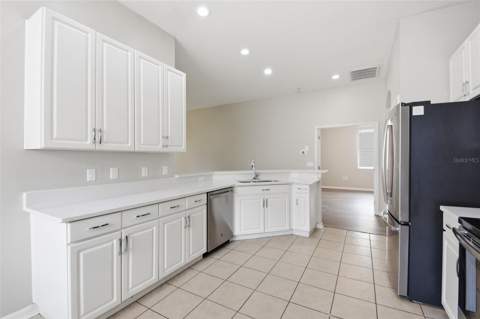 427 Fern Gulley Drive, Seffner FL - photo 17 of 51