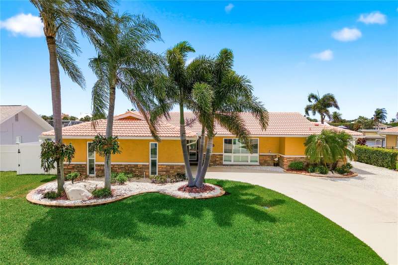 5351 PILOTS PLACE home for sale in Flor A Mar