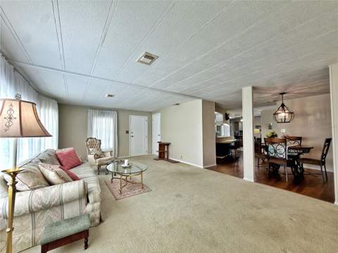 15657 Brookridge Boulevard, Brooksville FL - photo 12 of 43
