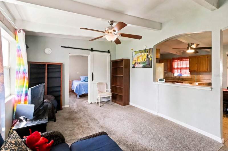 3 bedroom Single Family Residence at 1311 Windsor Way, Clair Mel City Unit 5, Tampa — photo 3