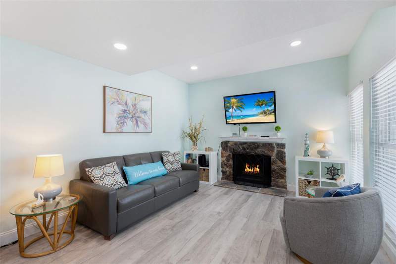 2 bedroom Condominium at 337 REX PLACE #G, MADEIRA BEACH YACHT CLUB CONDO, MADEIRA BEACH — photo 3