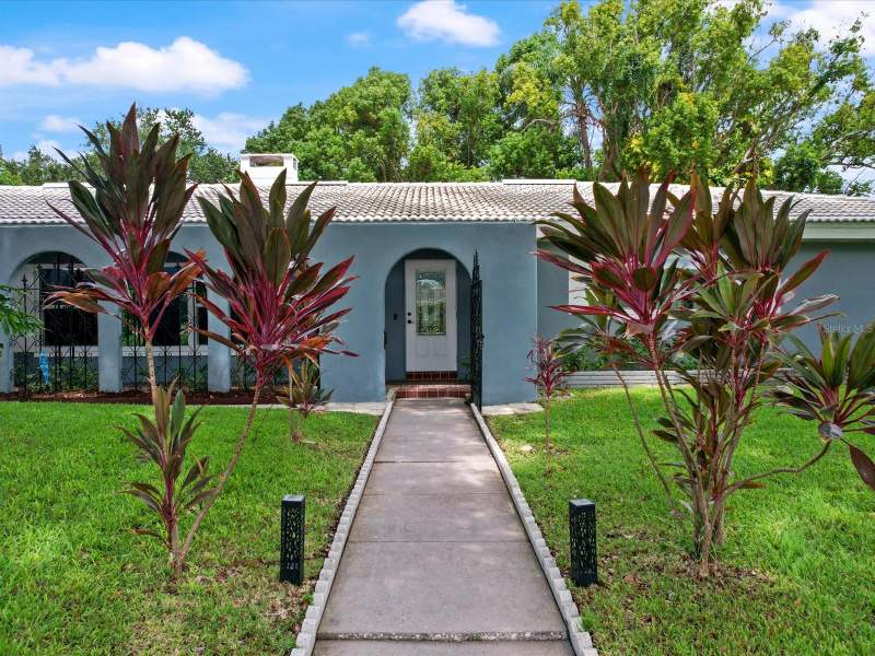 3 bedroom Single Family Residence at 2100 McKinley Street, Skycrest Terrace 2nd Add, Clearwater — photo 2