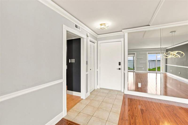 2 bedroom Condominium at 19029 N US Highway 19 #9-704, Imperial Cove 9, Clearwater — photo 5