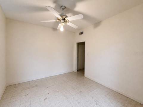6013 Idle A While Circle, Dade City FL - photo 8 of 18