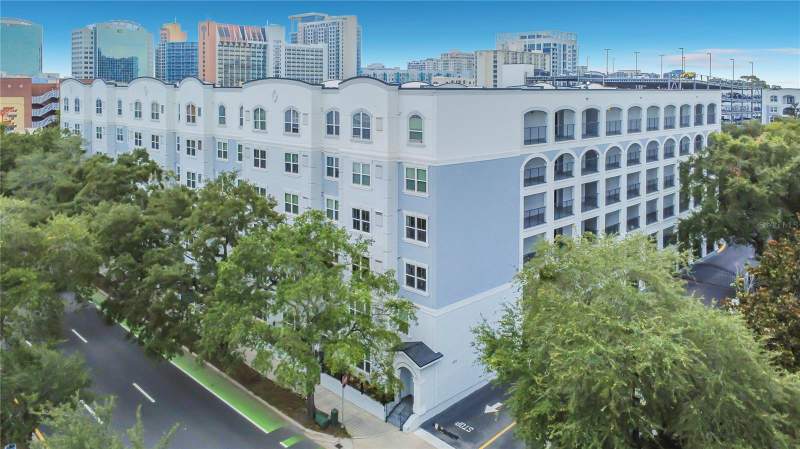 202 E SOUTH STREET #4040 home for sale in Grande Downtown