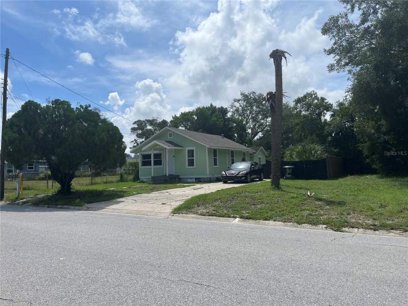 3 bedroom Single Family Residence at 1161 Kingsley Street, Duncans A H Resub, Clearwater — photo 3