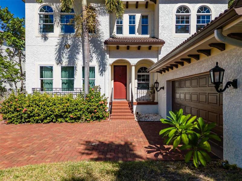 4 bedroom Single Family Residence at 4605 W Vasconia Street, Bel Mar Rev Unit 1, Tampa — photo 4