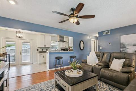 102 N Silver Cluster Court, Longwood FL - photo 6 of 6