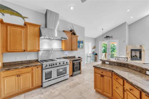 1508 Bowlees Cove, Bradenton FL - photo 9 of 44