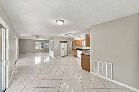 4260 Narvarez Way, St Petersburg FL - photo 18 of 56