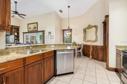 10056 Lebanon Drive, Port Charlotte FL - photo 9 of 40