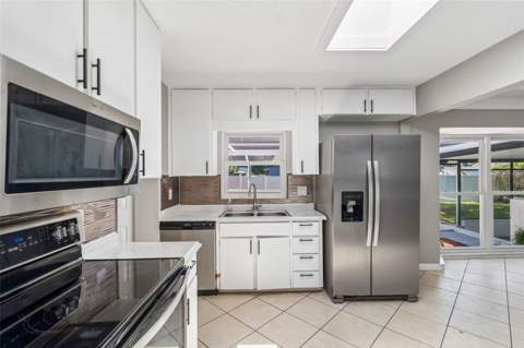 7111 Gateway Court, Tampa FL - photo 22 of 69