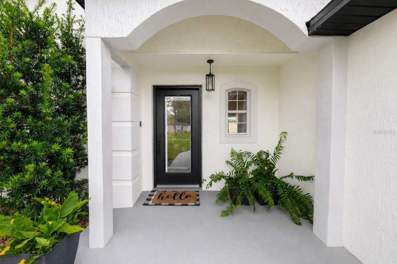 3 bedroom Single Family Residence at 130 W 8TH ST, NORTH CHULUOTA, CHULUOTA — photo 3