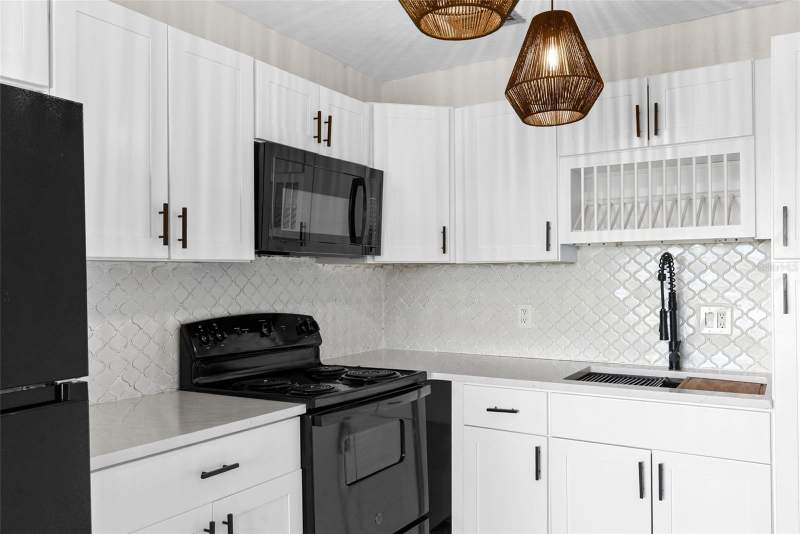 2 bedroom Condominium at 11251 80th Avenue #307, Seminole Garden Apts Co-Op, Seminole — photo 4