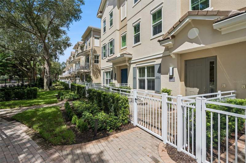669 HANGNEST LANE home for sale in Grande Oaks At Heathrow