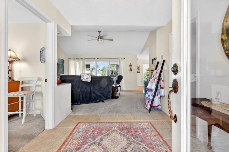 2 bedroom Single Family Residence at 17520 SE 112th Avenue, Stonecrest, Summerfield — photo 5