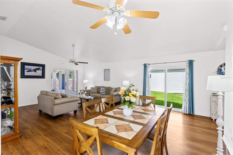 2 bedroom Single Family Residence at 4960 Heron Run Circle, Plantation At Leesburg Heron Run, Leesburg — photo 4