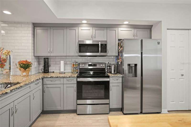 2 bedroom Condominium at 6495 Shoreline Drive #8502, Shores Of Long Bayou Condo, St Petersburg — photo 5
