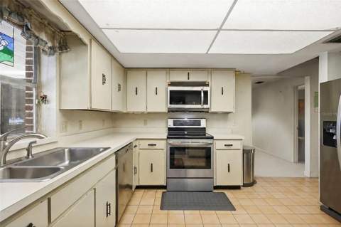 6720 Bay Shore Drive, St Cloud FL - photo 15 of 37