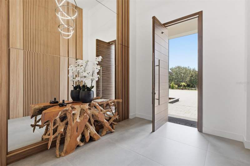5 bedroom Single Family Residence at 15800 Pendio Drive, Bella Collina Sub, Bella Collina — photo 5