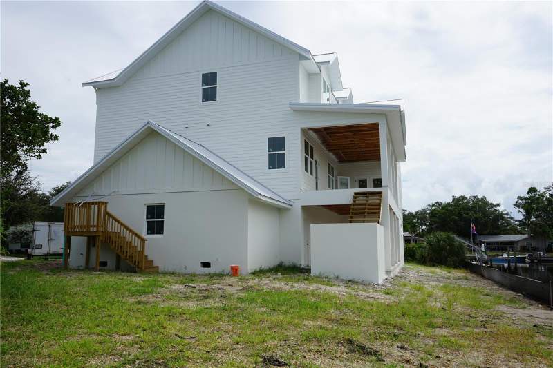 4 bedroom Single Family Residence at 1401 45th Avenue, Waterway Estates Sec 1, St Petersburg — photo 3