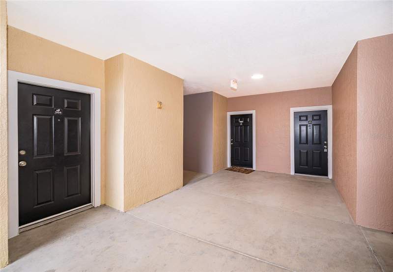 2 bedroom Condominium at 6663 Queens Borough Avenue #208, Hamptons/Metrowest, Orlando — photo 2