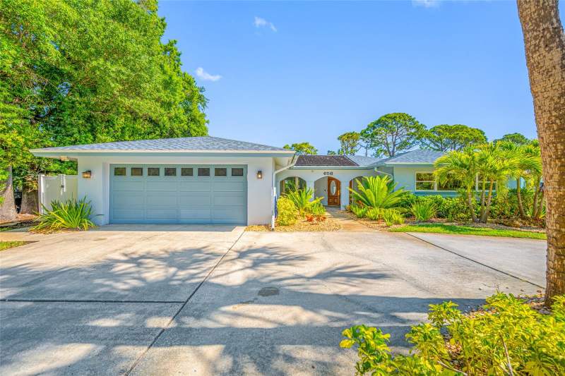 656 MEHLENBACHER ROAD home for sale in Belleair Estates