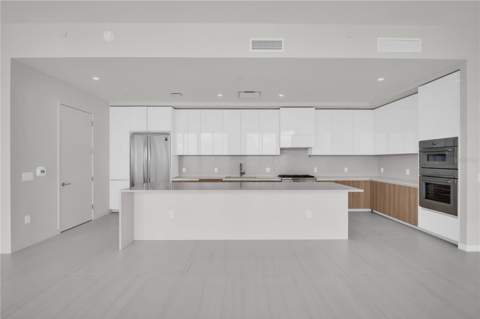 400 Central Avenue #4002, St Petersburg FL - photo 10 of 39