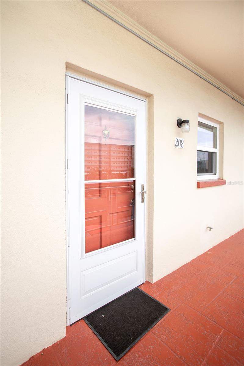 2 bedroom Condominium at 5840 30th Avenue #202, Town Shores Of Gulfport, Gulfport — photo 3
