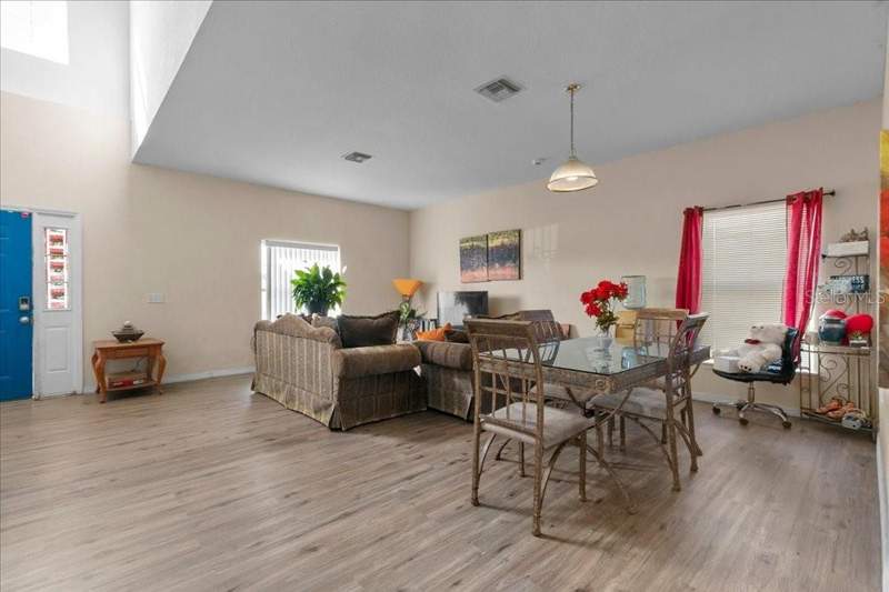 4 bedroom Single Family Residence at 436 Peace Court, Poinciana Nbrhd 05 Village 07, Poinciana — photo 5