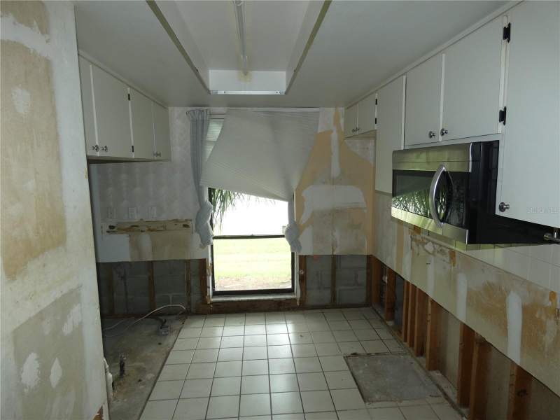 2 bedroom Condominium at 6730 Beach Boulevard, Gardens Leisure Beach, Hudson — photo 4