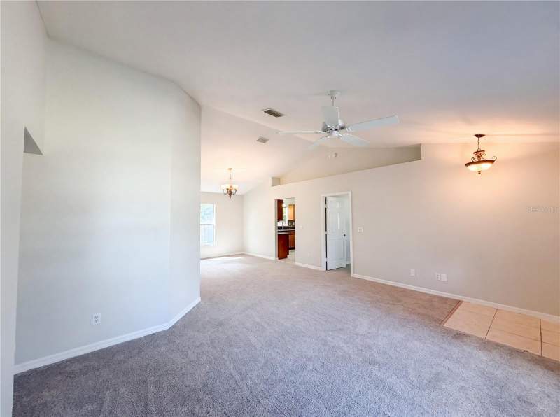 3 bedroom Single Family Residence at 517 Bahia Circle Run, Silver Spgs Shores Un 08, Ocala — photo 4