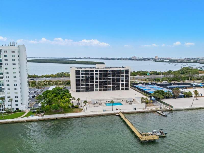 2 bedroom Condominium at 7100 Sunshine Skyway Lane #701, Bridgeton North Condo, St Petersburg — photo 2