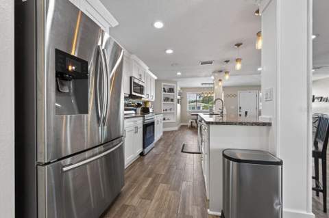 4710 W Trilby Avenue, Tampa FL - photo 17 of 65
