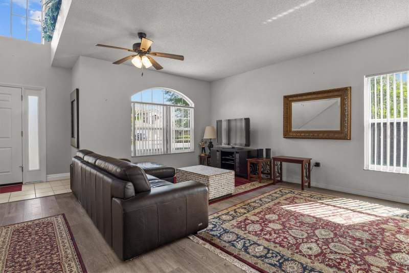 4 bedroom Single Family Residence at 5500 Willow Bend Trail, Willow Bend At Crescent Lakes, Kissimmee — photo 3