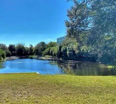 701 S MADISON AVENUE #106 home for sale in Lakeside Crossing Condo
