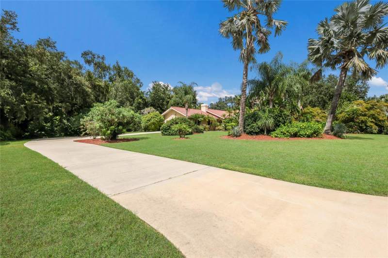4 bedroom Single Family Residence at 3721 Wilderness Boulevard, River Wilderness Ph I, Parrish — photo 4