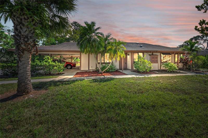 Villas Of Forest Lakes
