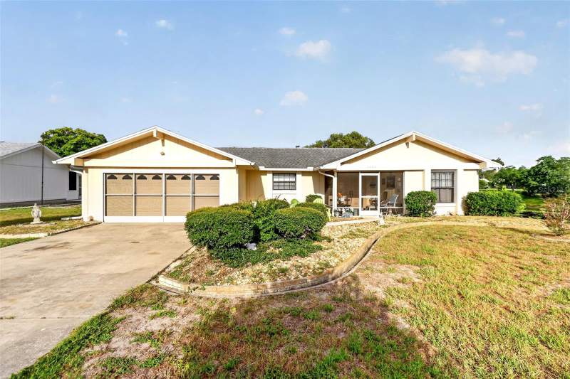 3 bedroom Single Family Residence at 7465 Galloway Road, Heather The, Weeki Wachee — photo 3